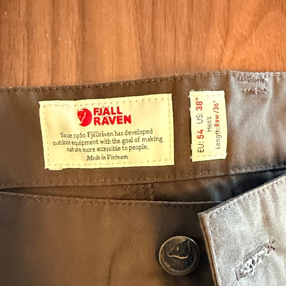 New Fjallraven Men's Cargo Pants - brown